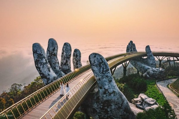 Hanpoi + Danang + Phu Quoc + Saigon - Transfers